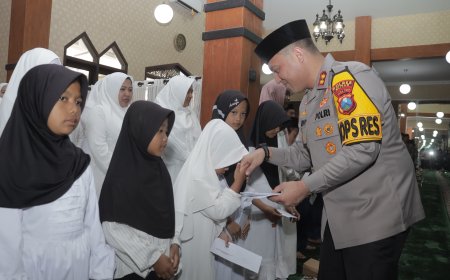 Sentuhan Humanis Polres Blitar di Hari Maulid Nabi: Gelar Pengajian hingga Santuni Anak Yatim